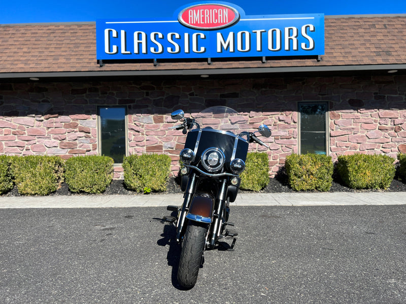 2019 Harley-Davidson Softail Heritage Classic FLHCS 114 Gorgeous Two- – American  Classic Motors