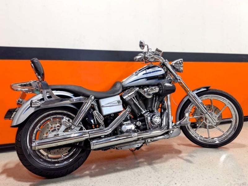 ハーレーダビッドソンScreamin' Eagle ソフテイルデラックス VENDIDA Harley-Davidson CVO Screamin' Eagle Dyna FXDSE 110