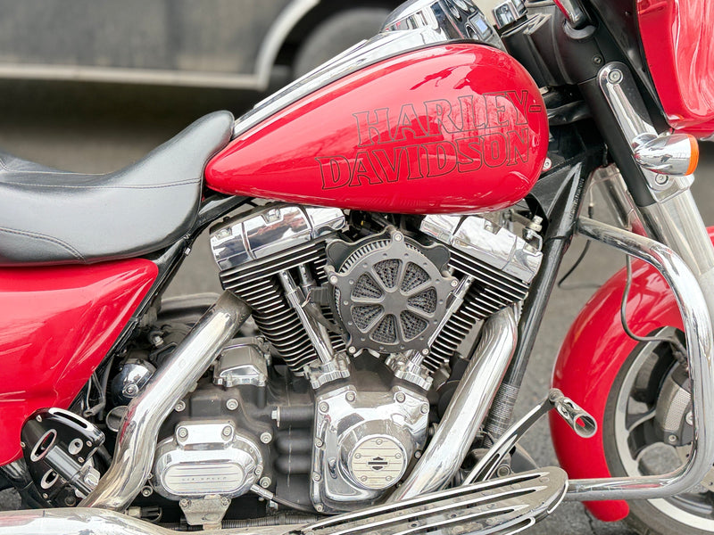 2012 Harley-Davidson Street Glide FLHX 103