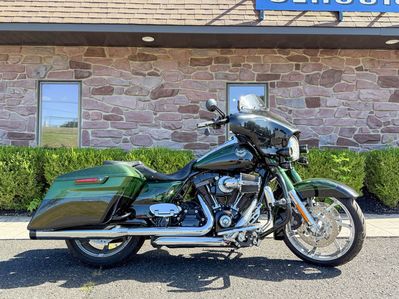 2014 Harley-Davidson CVO Screamin' Eagle Road King FLHRSE5 110