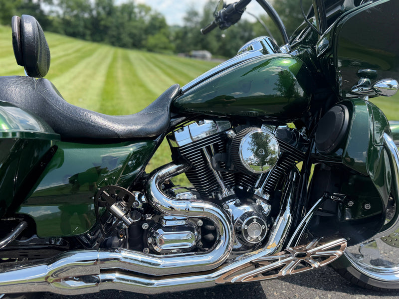 2015 Harley-Davidson Touring Road Glide FLTRX w/ Bars, Exhaust