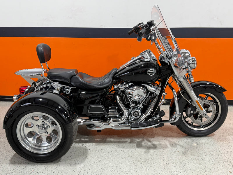 Sale Pending) 2019 Harley-Davidson Road King FLHR Frankenstein