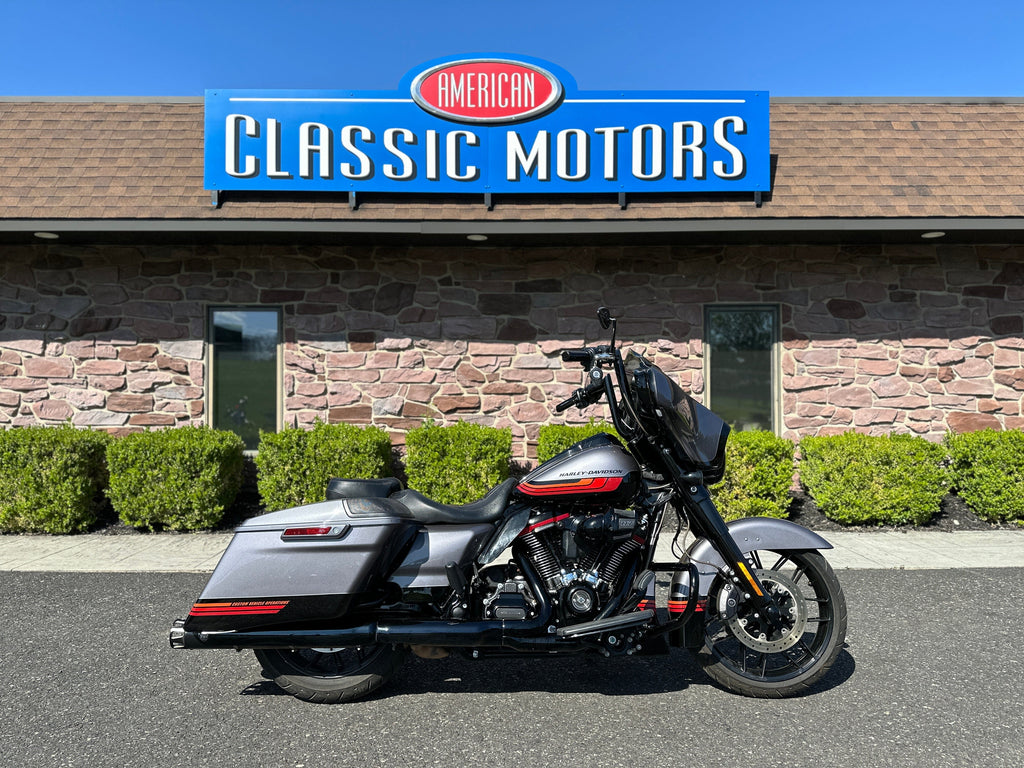 Harley-Davidson Motorcycle 2020 Harley-Davidson Screamin' Eagle Street Glide CVO FLHXSE 117" Low Miles! One owner! Apes! $26,995 (Sneak Peek Deal)