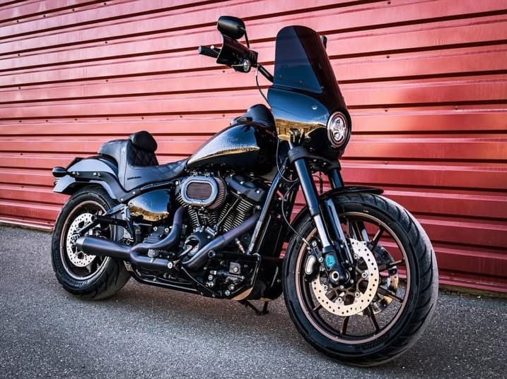 Memphis Shades Black Road Warrior Fairing Kit Harley FXLRS M8 Low