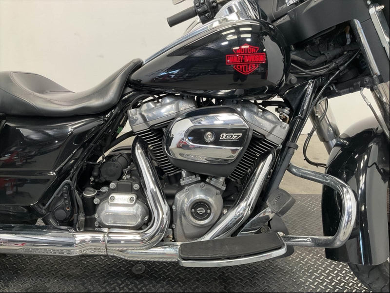 2021 Harley-Davidson Touring Electra Glide Standard FLHT M8 One Owner w/ Low Miles! $13,500 (Sneak Peak Deal)