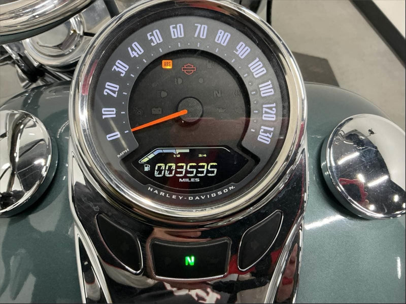 2020 Harley-Davidson Softail Heritage Classic FLHC Silver Pine/Spruce Chrome Package/Front End One Owner Only 3,535 Miles! $13,995