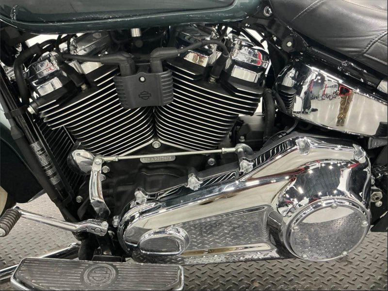 2020 Harley-Davidson Softail Heritage Classic FLHC Silver Pine/Spruce Chrome Package/Front End One Owner Only 3,535 Miles! $13,995