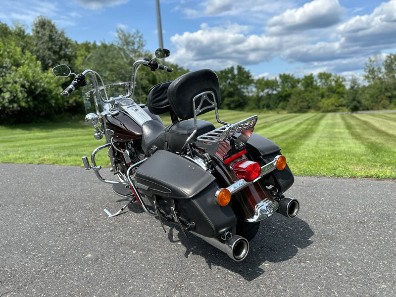 2011 Harley-Davidson Road King Classic FLHRC FLHR w/ 13k Miles! + Extras! - $10,995