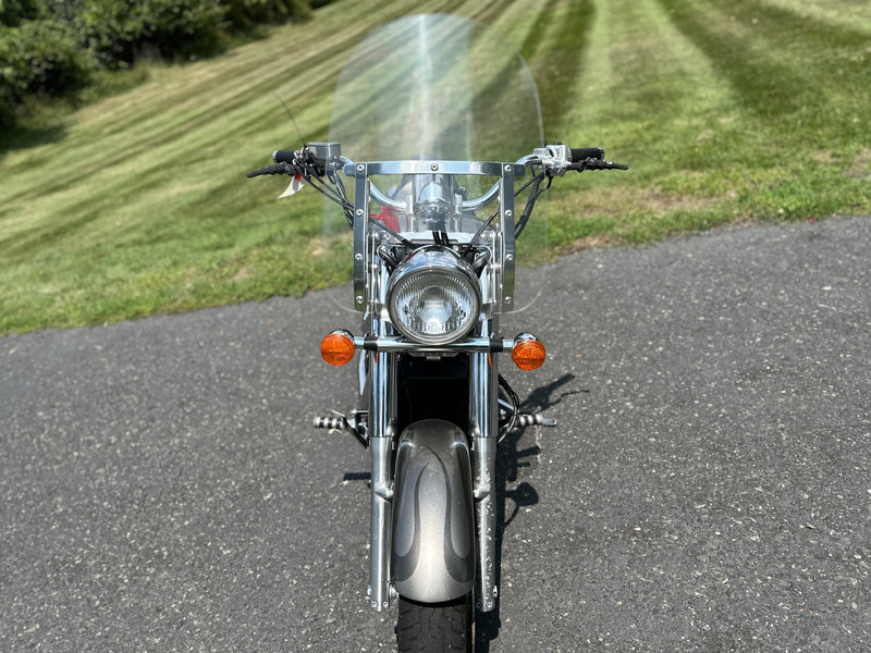 2011 Honda Shadow Sabre VT1100C2 Metric V-Twin Cruiser Clean Carfax! - $2,995