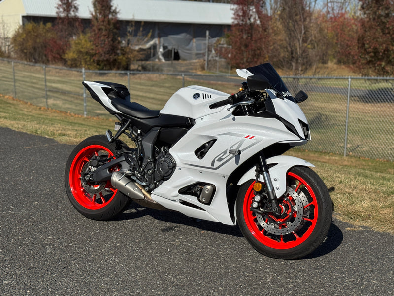 2023 Yamaha YZF-R7 Intensity White 1 Owner Mint Condition Sportbike 2k Miles $9,995