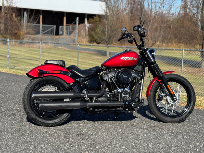 2019 Harley-Davidson Softail Street Bob FXBB Only 7k Miles, Clean Carfax, Many Extras! - $10,995