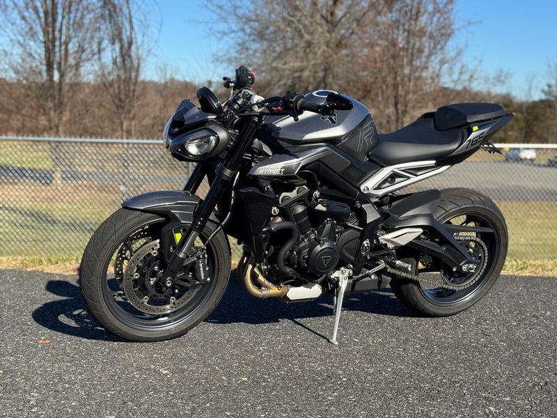 2024 Triumph Street Triple 765 R Silver Ice Naked Street Fighter $8,675