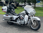2009 Harley-Davidson Electra Glide Ultra Classic FLHTCU 2-Tone 6 Speed w/ Many Extras! $9,995