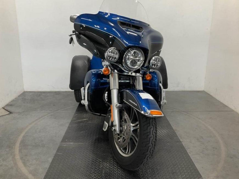 2018 Harley-Davidson Tri Glide Ultra FLHTCUTG Trike 115th Anniversary One Owner w/ Low Miles $27,995 (Sneak Peek Deal)