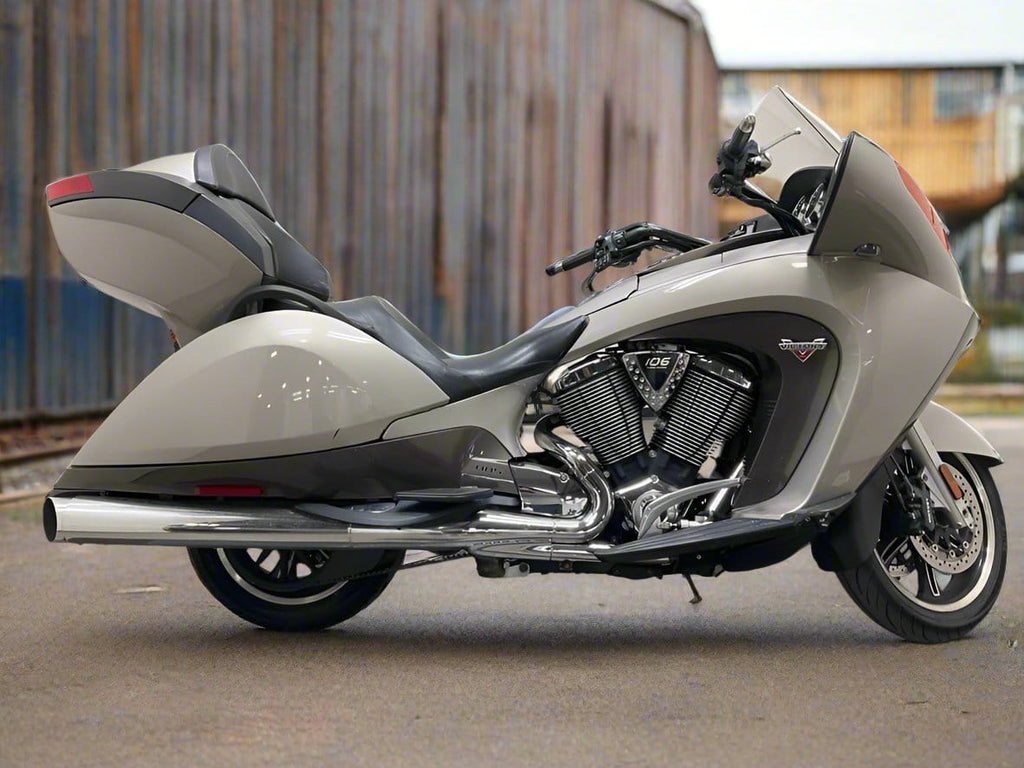 American Classic Motors 2013 Victory Vision Tour ABS 106" Freedom One Owner Clean Carfax Runs Great! $7,995