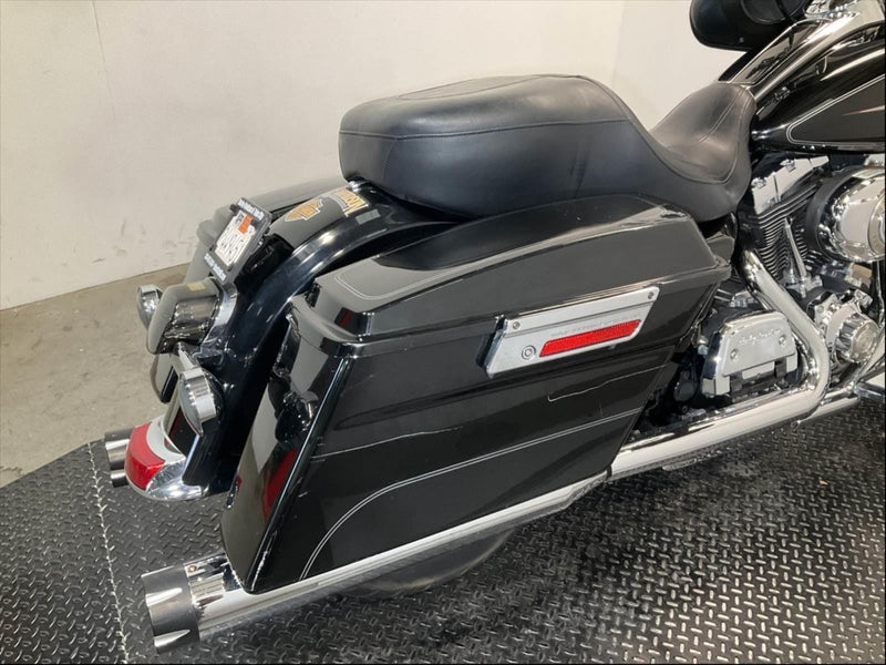 Electra glide deals mufflers