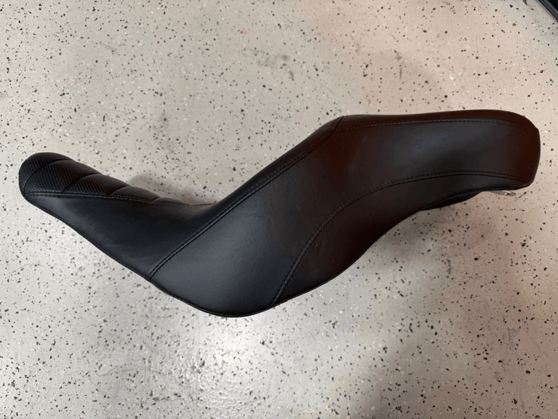 Harley Davidson Harley Davidson Genuine Sundowner Seat 18+ Softail Lowrider S ST Sportglide FLSB