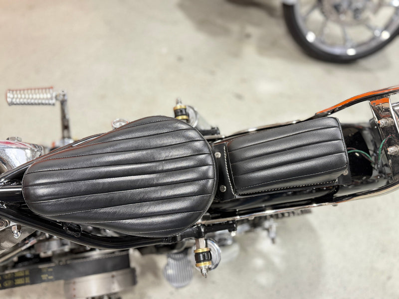 レア　サンプル　Harley-Davidsonヴィンテージスタイル　キャニスター Custom 1950 Harley-Davidson Shovelpan - Motorcycle & Powersports News