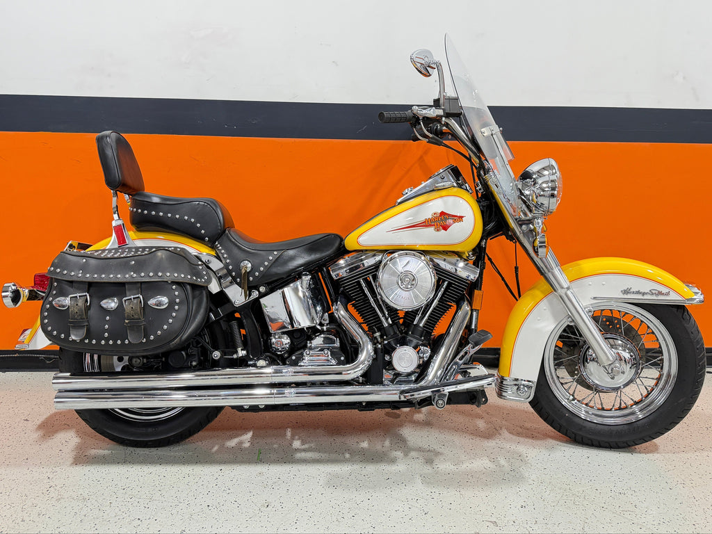CLASSIC/ANTIQUE – American Classic Motors