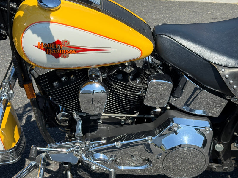 Harley-Davidson Motorcycle 1995 Harley-Davidson Heritage Softail FLSTC Rare Nugget Yellow & Cream 2-Tone Evolution w/ Only 14,203 Miles! $9,995