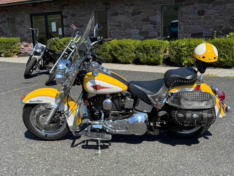 Harley-Davidson Motorcycle 1995 Harley-Davidson Heritage Softail FLSTC Rare Nugget Yellow & Cream 2-Tone Evolution w/ Only 14,203 Miles! $9,995