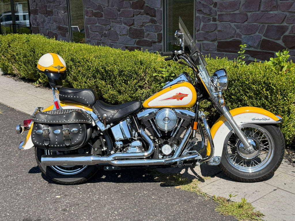 Harley-Davidson Motorcycle 1995 Harley-Davidson Heritage Softail FLSTC Rare Nugget Yellow & Cream 2-Tone Evolution w/ Only 14,203 Miles! $9,995