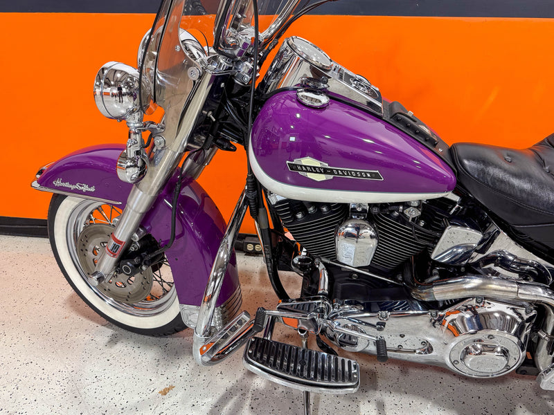 Harley-Davidson Motorcycle 1997 Harley-Davidson Softail Heritage FLSTC Only 17K Miles w/ Rare Paint! $9,995