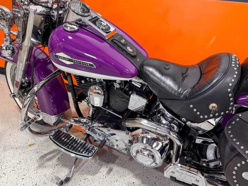 Harley-Davidson Motorcycle 1997 Harley-Davidson Softail Heritage FLSTC Only 17K Miles w/ Rare Paint! $9,995