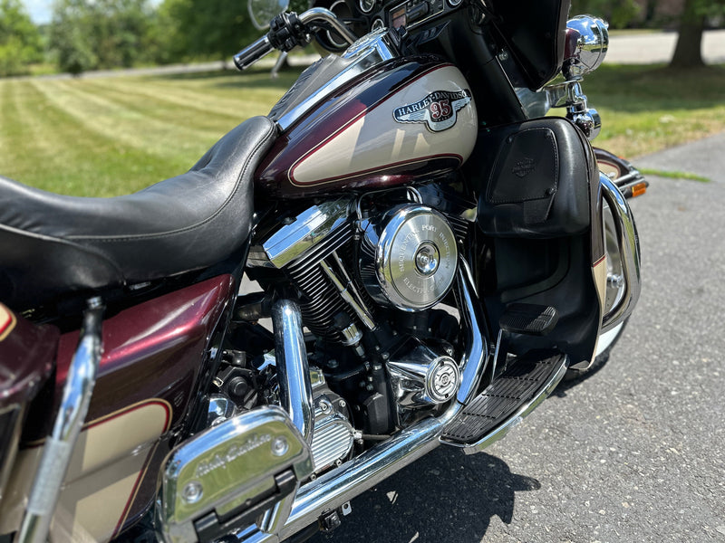 Harley-Davidson Motorcycle 1998 Harley-Davidson Electra Glide Ultra Classic FLHTCUI 95th Anniversary 2-Tone One Owner w/ Extras! $6,995