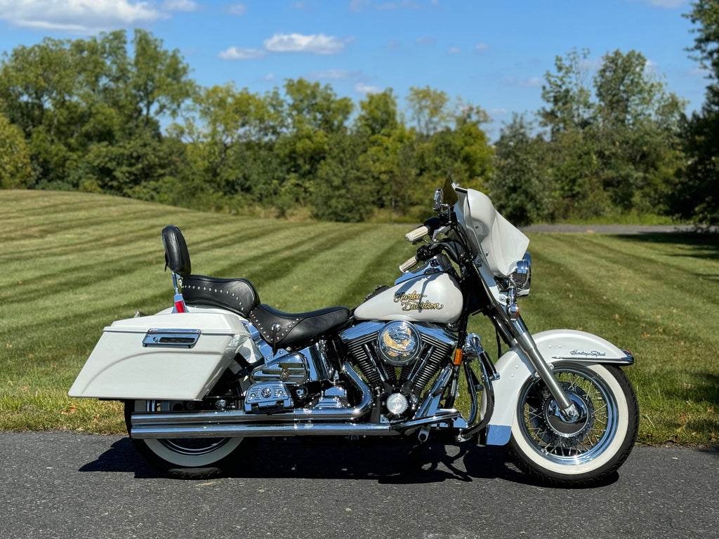 Harley Davidson Motorcycle 1999 Harley-Davidson Heritage Softail Classic FLSTC Evo Engine Clean Pearl White with Extras!