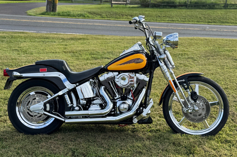 Harley-Davidson Motorcycle 2000 Harley-Davidson Softail Springer FXSTS Beautiful w/ Rare Two-Tone Paint & Thousands in Extras! $11,995