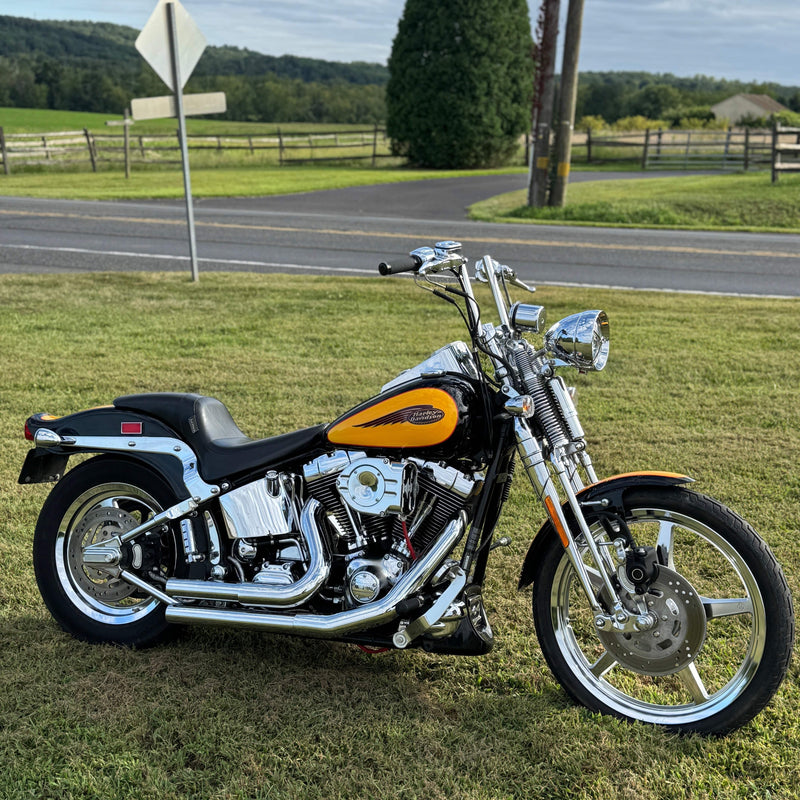 Harley-Davidson Motorcycle 2000 Harley-Davidson Softail Springer FXSTS Beautiful w/ Rare Two-Tone Paint & Thousands in Extras! $11,995