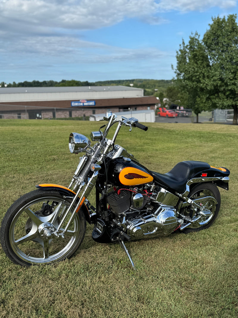 Harley-Davidson Motorcycle 2000 Harley-Davidson Softail Springer FXSTS Beautiful w/ Rare Two-Tone Paint & Thousands in Extras! $11,995