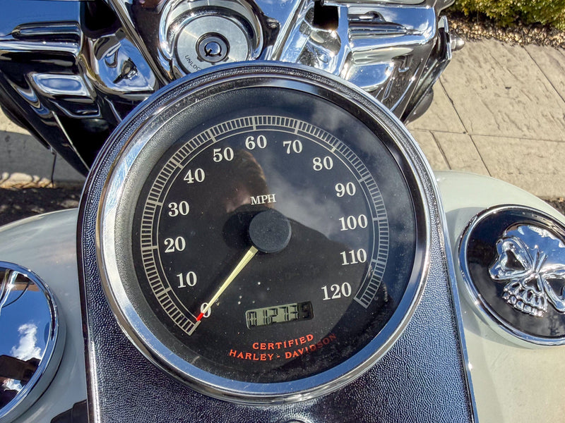 Harley-Davidson Motorcycle 2002 Harley-Davidson Road King Classic FLHRCI w/ LED's and Tons of Extras! - $6,995