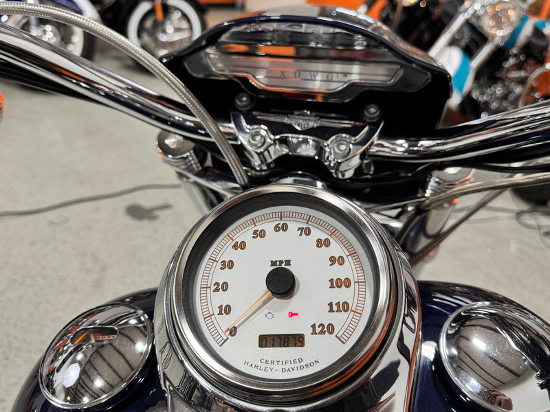 Harley-Davidson Motorcycle 2002 Harley-Davidson Screamin' Eagle CVO Dyna Wide Glide FXDWG3 Switchblade Willie G Davidson Limited Edition Only 1,011 Ever Produced! One Owner! $9,995