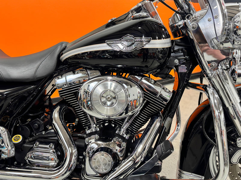 Harley-Davidson Motorcycle 2003 Harley-Davidson Road King FLHR 100th Anniversary Carbureted w/ Extras! Only 15k Miles! $9,995