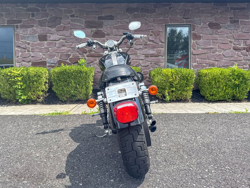 Harley-Davidson Motorcycle 2004 Harley-Davidson 1200 Sportster Custom XL1200C Only 2,300 Miles and Extras! $4,995