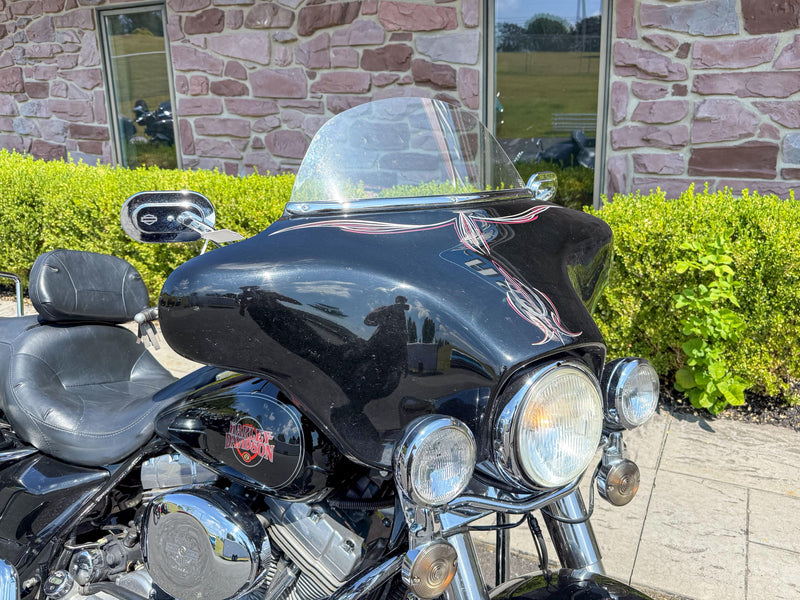 Harley-Davidson Motorcycle 2004 Harley-Davidson Electra Glide Standard FLHTI One Owner True Duals and Extras! $6,995