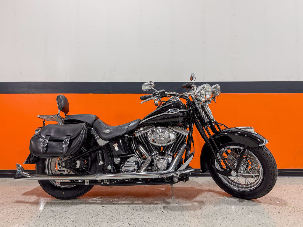 Harley-Davidson Motorcycle 2005 Harley-Davidson Softail Heritage Springer Classic FLSTSC w/ Extras! One Owner! $9,995