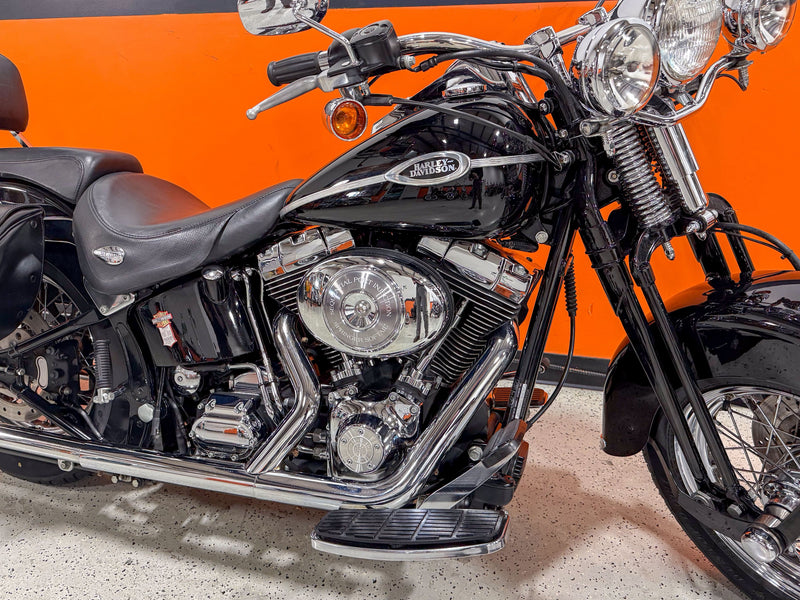 Harley-Davidson Motorcycle 2005 Harley-Davidson Softail Heritage Springer Classic FLSTSC w/ Extras! One Owner! $9,995