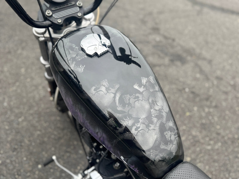 Harley-Davidson Motorcycle 2006 Harley-Davidson 883R Sportster Low XL883R w/ Custom Air Brushed Paint!! $4,995