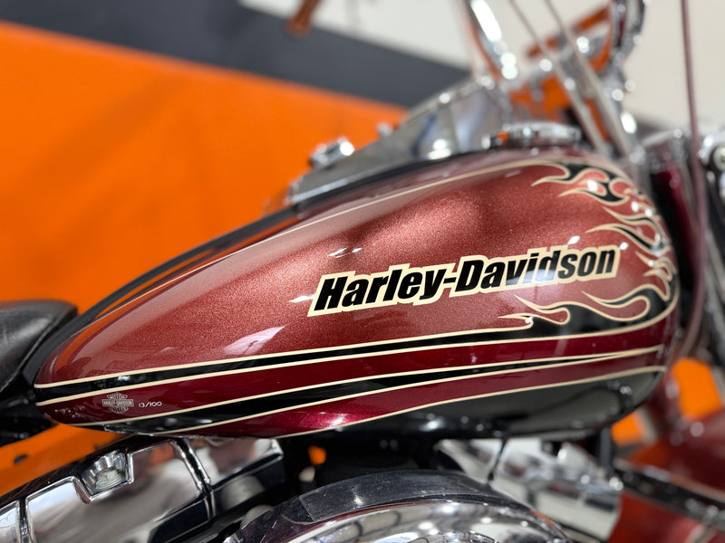 2006 Harley-Davidson Heritage Softail Classic FLSTC Rare Factory