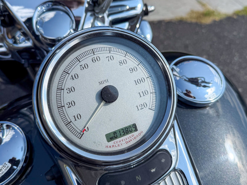 Harley-Davidson Motorcycle 2006 Harley-Davidson Road King Custom FLHRSI Extras! Low Miles! Chrome Bars and Controls! $7,995