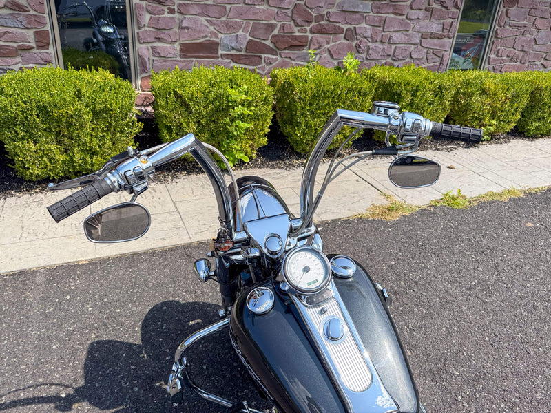 Harley-Davidson Motorcycle 2006 Harley-Davidson Road King Custom FLHRSI Extras! Low Miles! Chrome Bars and Controls! $7,995