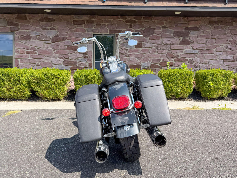 Harley-Davidson Motorcycle 2006 Harley-Davidson Road King Custom FLHRSI Extras! Low Miles! Chrome Bars and Controls! $7,995