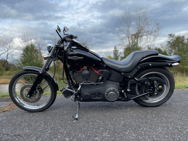 Harley-Davidson Motorcycle 2006 Harley-Davidson Softail Night Train FXSTBI 88" 5-Speed Clean Carfax w/ Extras! - $9,995