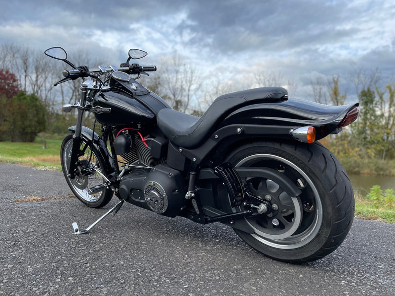 Harley-Davidson Motorcycle 2006 Harley-Davidson Softail Night Train FXSTBI 88" 5-Speed Clean Carfax w/ Extras! - $9,995