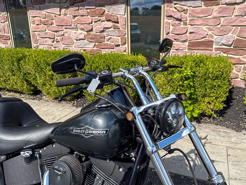 Harley-Davidson Motorcycle 2006 Harley-Davidson Softail Night Train FXSTBI w/ Exhaust and Many Extras! $8,995