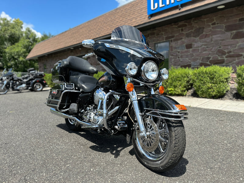 Harley-Davidson Motorcycle 2006 Harley Davidson Touring Electra Glide Classic FLHTCI 6-Speed Chromed Out True Duals & Many Extras! $7,995