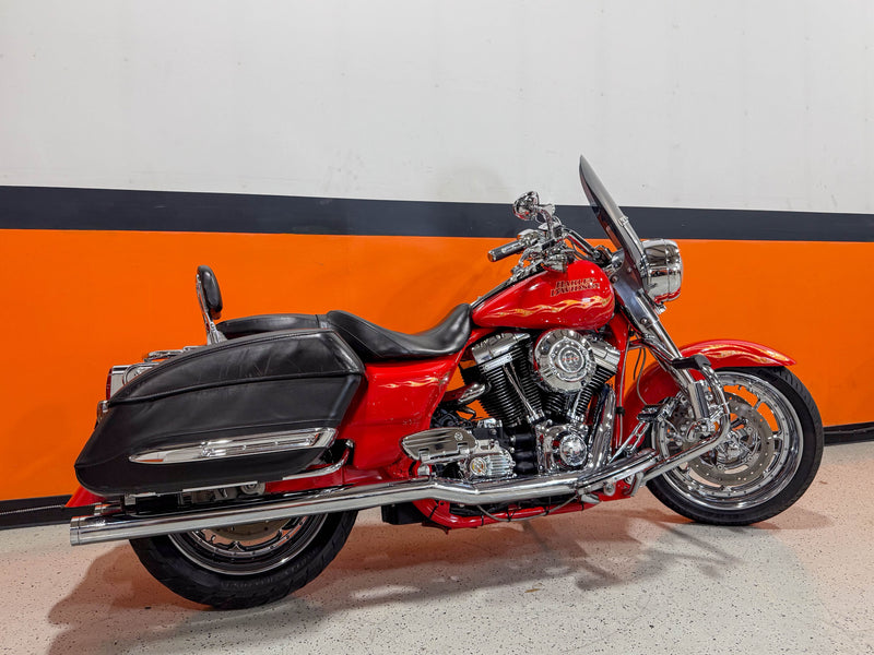 Harley-Davidson Motorcycle 2007 Harley-Davidson CVO Screamin' Eagle Road King FLHRSE3 w/ Exhaust! $12,995